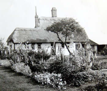 31 Church Road about 1950 [X535/1]